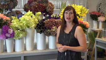 Embedded thumbnail for MiNDFOOD - Vida Flores - Floral Arranging